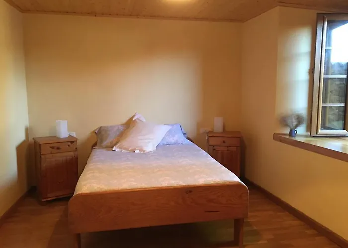 Konukevi O Fogar Do Monte Sober