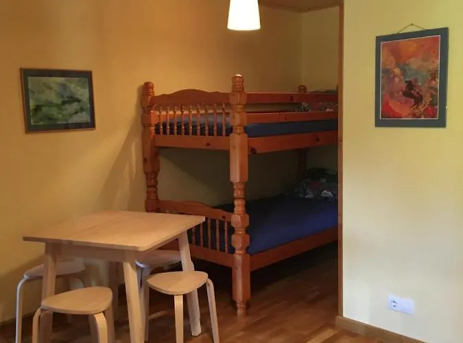 O Fogar Do Monte Konukevi Sober